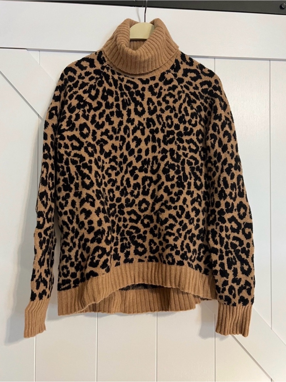 J.Crew Leopard Print Turtleneck Sweater Sz Small